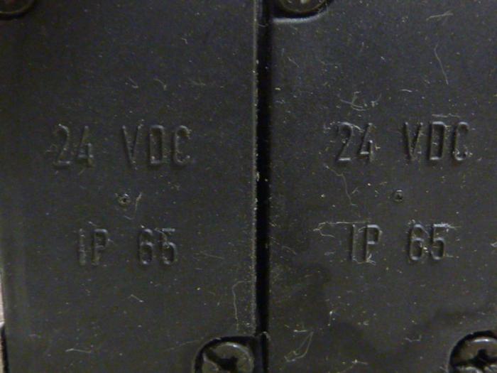 Used FESTO Control Block / Valve Terminal IFB13-03 #61269