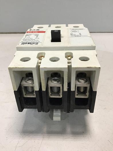 Used EATON CORP 30 Amp Industrial Circuit Breaker GD22K 30 AMP #133215