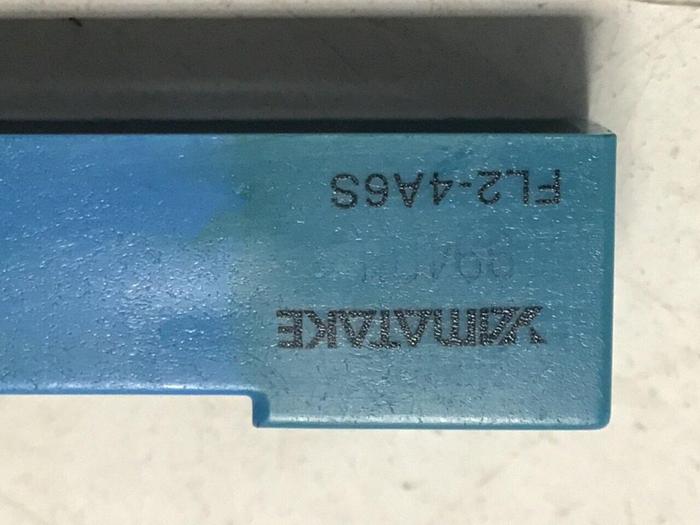 Used YAMATAKE Proximity Switch FL2-4A6S #128177