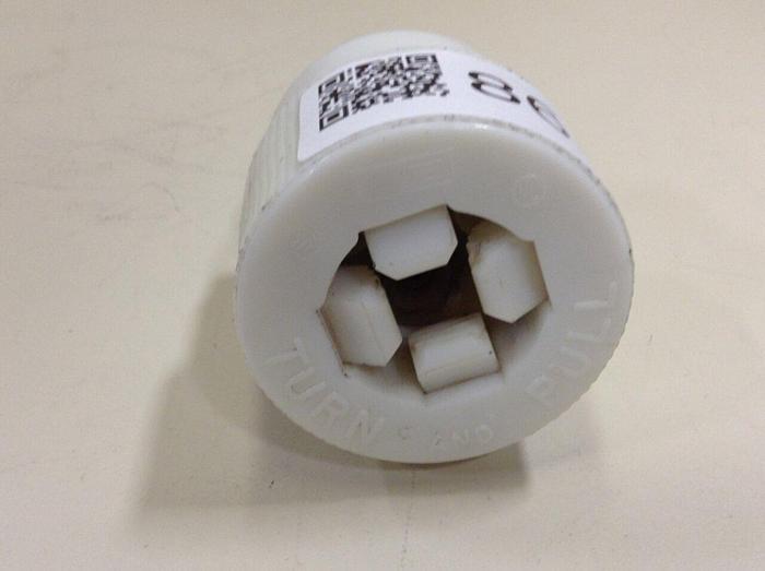 Used NYLON Plug L16-30A #86158