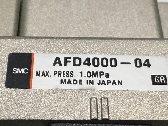 Used SMC Regulator AFD4000-04 Used #121084