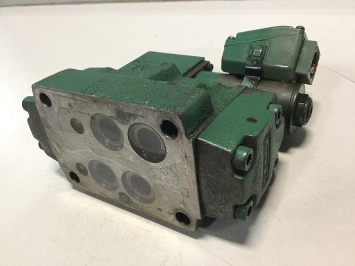 Used YUKEN Directional Valve DSHG-04-3C0-E-A115-3135 #102949