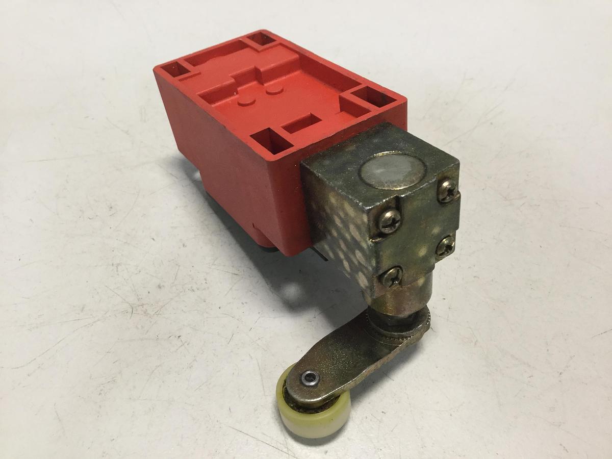 Used BERNSTEIN Limit Switch ENK-UV1Z AHS USED