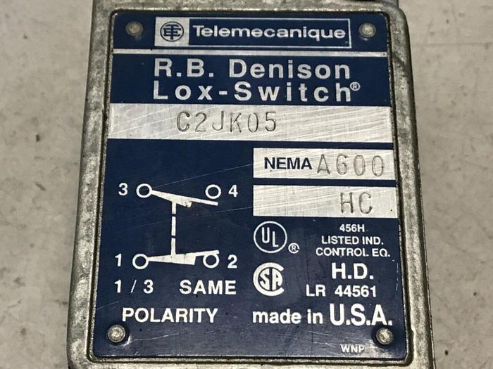 Used TELEMECANIQUE Lox-Switch C2JK05 #121798