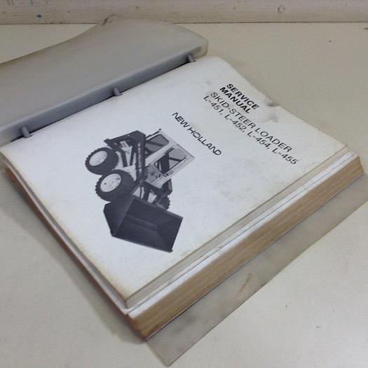 Used NEW HOLLAND Service Parts Catalog 5045142 #71018