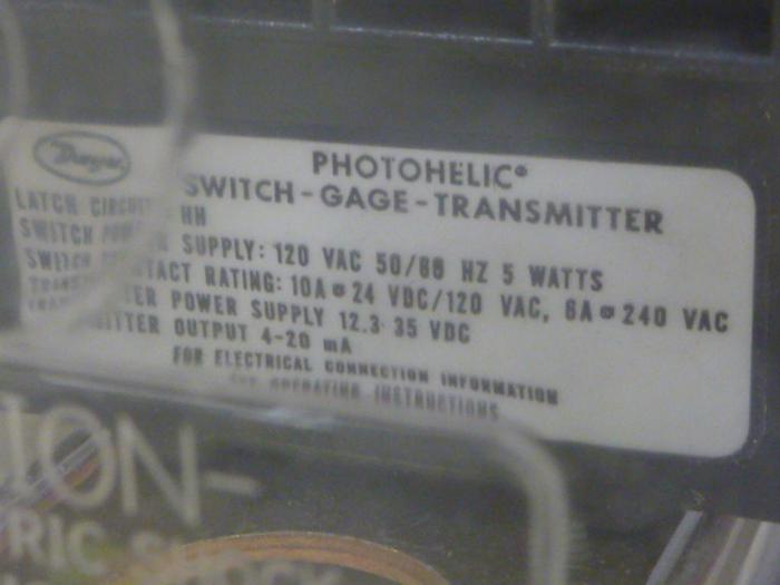 Used DWYER Gauge Transmitter N07N #53745