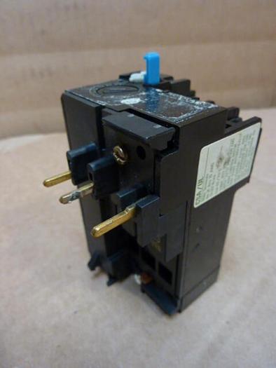 Used GENERAL ELECTRIC / GE Overload Relay CR 4 G1 WF #27636