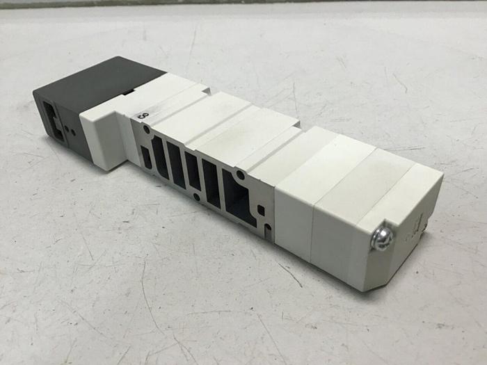 Used SMC Valve VQ4300-5 SINGLE #118821