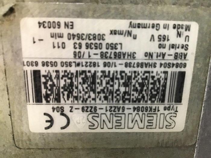 Used SIEMENS Motor 1FK6084-6AZ21-9ZZ9-Z S04 #132172