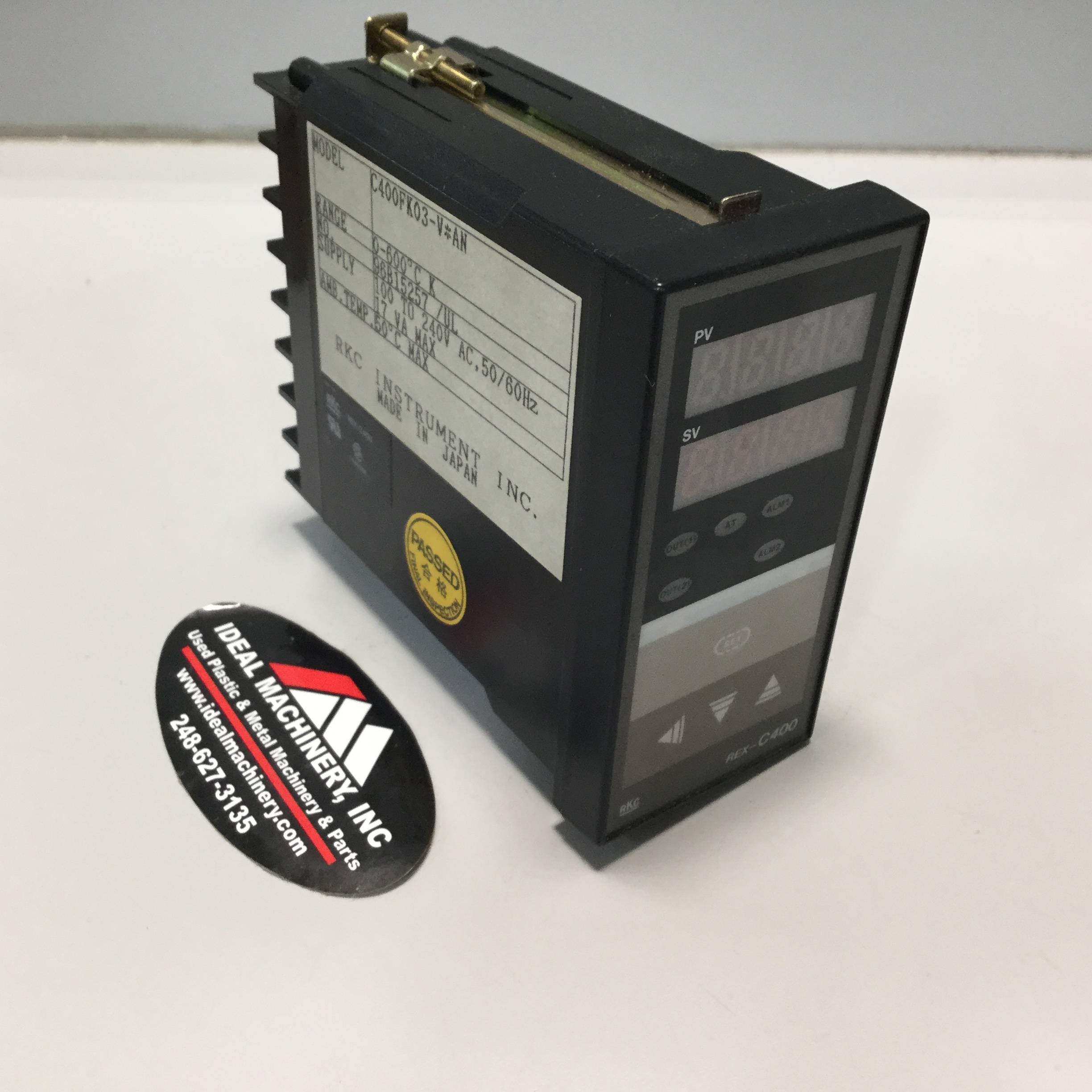 Used RKC Temperature Control REX-C400FK03VAN USED