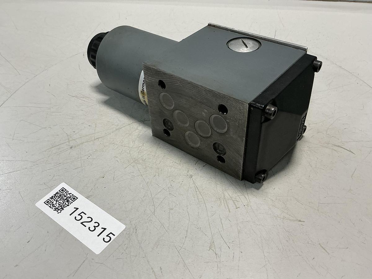Used REXROTH 4WE10EA31/CG24N9K4V