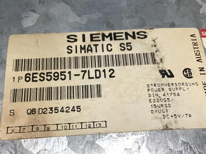 Used SIEMENS Power Supply 6ES5 951-7LD21 #112135