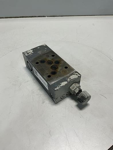 Used PARKER PRM3PP25K31 Valve Used #146082