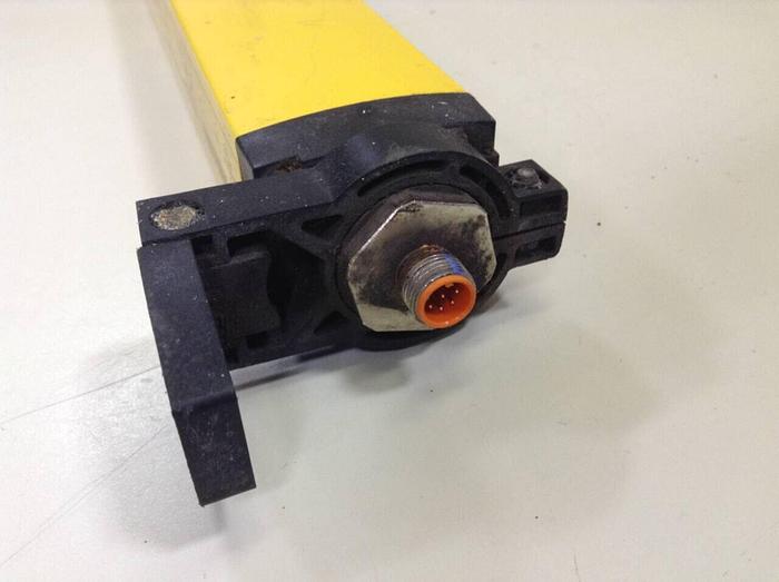 Used SICK Light Curtain M 2000 M20E-04130A122 #74030