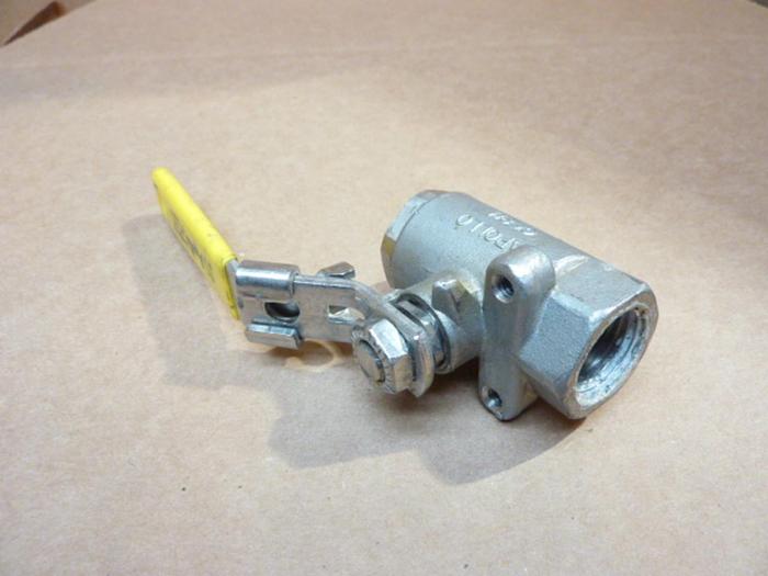 Used APOLLO Ball Valve 2000 WOG CF8M #40606