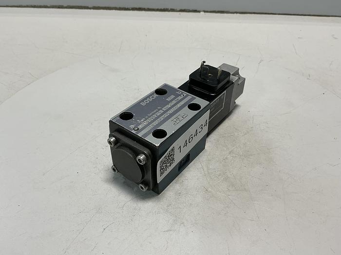 Used BOSCH 0 810 090 215