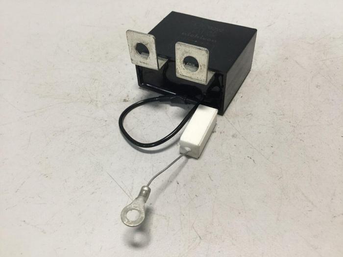 Used NICHICON Capacitor SH 00V2 #104305