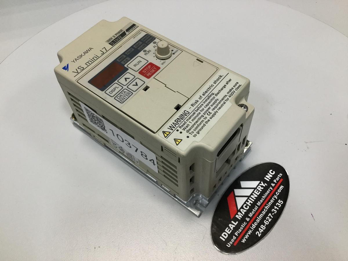 Used YASKAWA VS Mini J7 Inverter CIMR-J7AA20P1 USED
