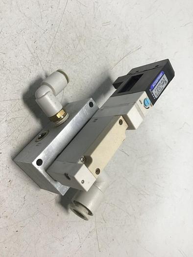 Used KOGANEI Valve & Manifold F10T0-PL3 #120887