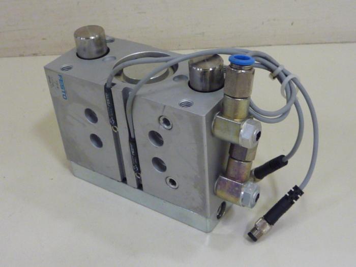 Used FESTO Pneumatic Cylinder DFM-40-25-P-A-GF #57354