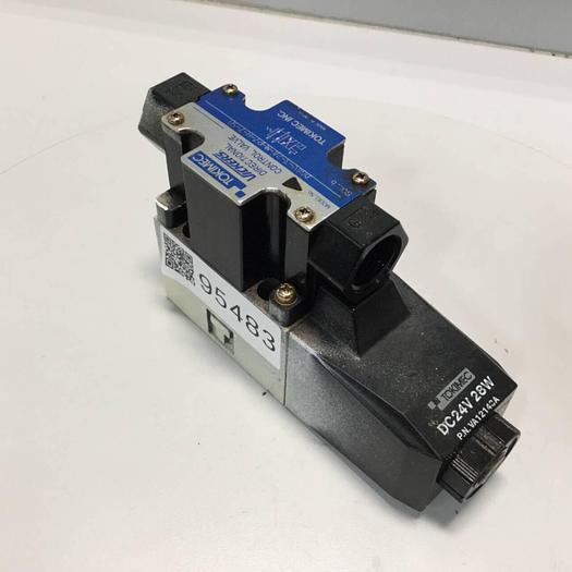 Used VICKERS Directional Control Valve DG4V32AMP7H750 #95483