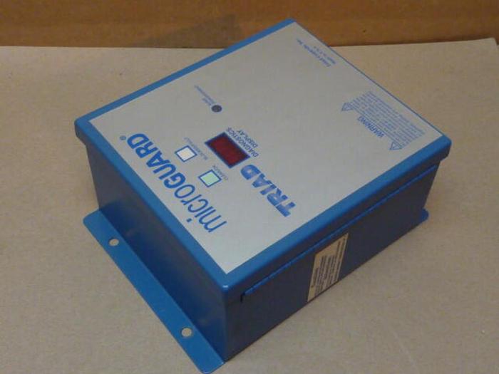 Used TRIAD CONTROLS INC Controller MG-28-0F-20 Used