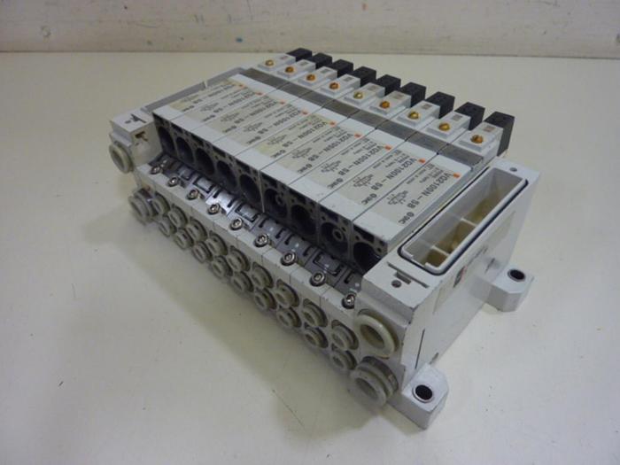 Used SMC Manifold w/ Valves VV5Q21-09C6FU3-DN #67224