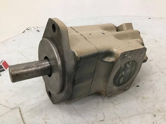 Used VICKERS Pump 3520V38E8 #137421