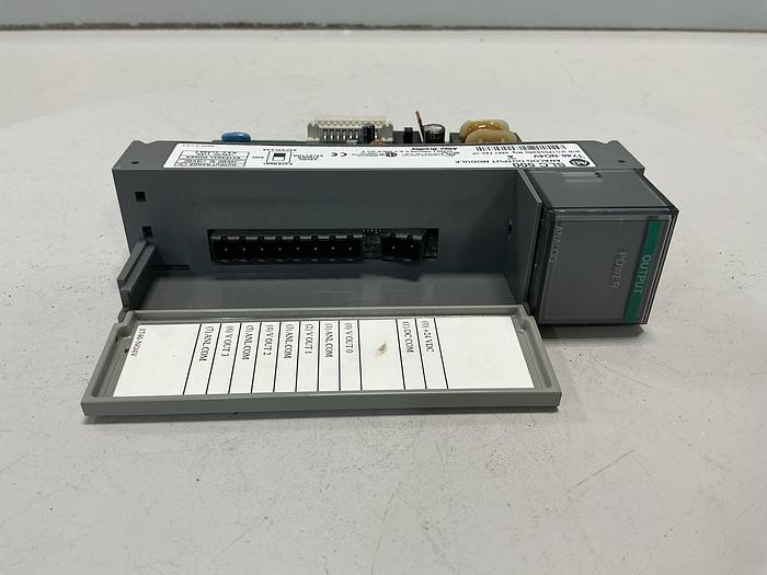 Used ALLEN BRADLEY SLC 500