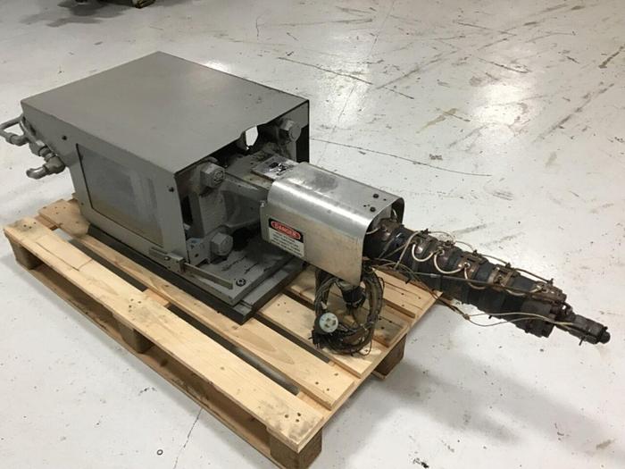 Used NEWBURY 6.5 Oz Injection Unit V6-76RS / IU USED