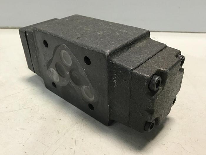 Used YUKEN Valve MPB-03-7.5-1017 USED #129904