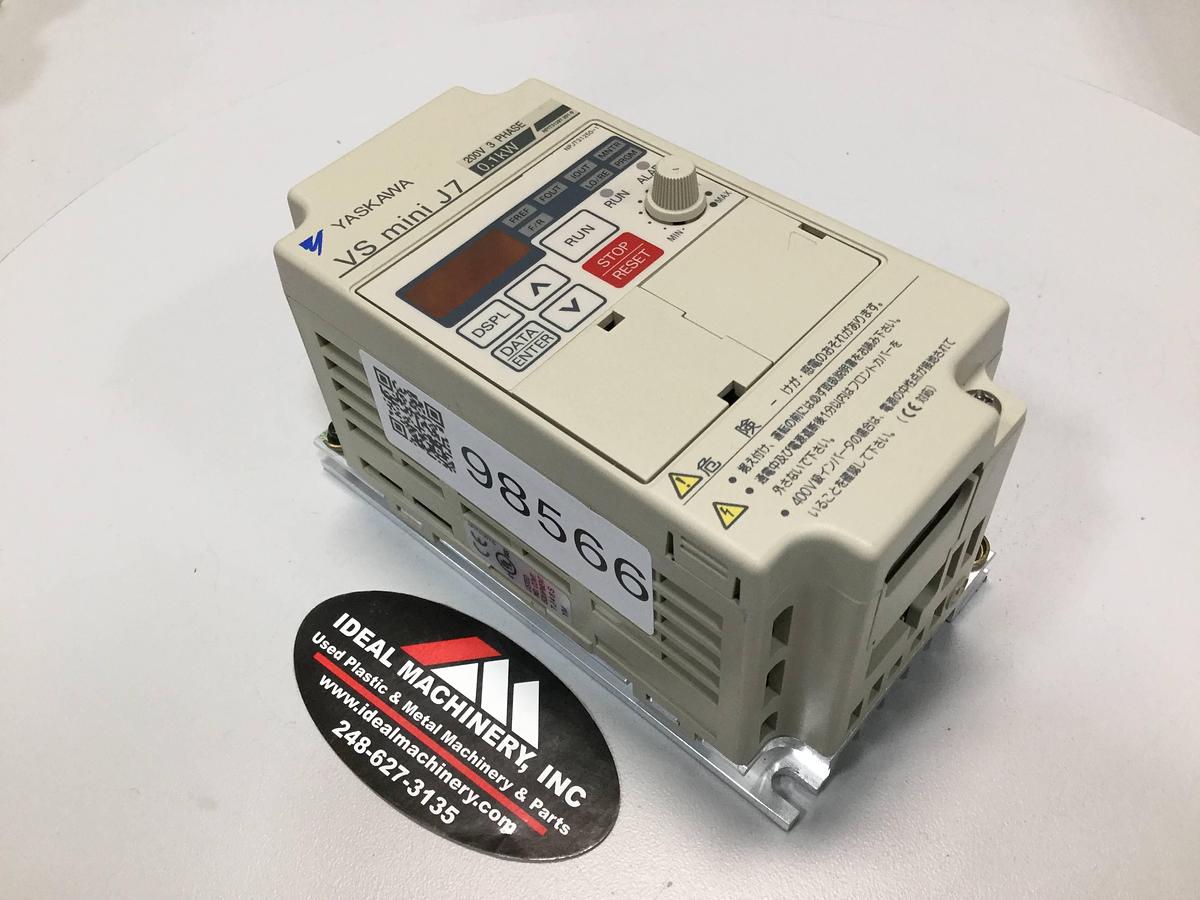 Used YASKAWA VS Mini J7 Inverter CIMR-J7AA20P1 USED