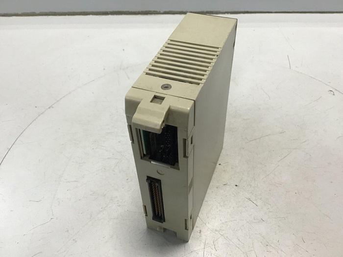 Used OMRON Input Module C200H-ID212 #122619
