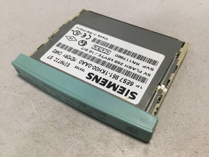 Used SIEMENS Memory Card 6ES7 951-1KH00-0AA0 #102818