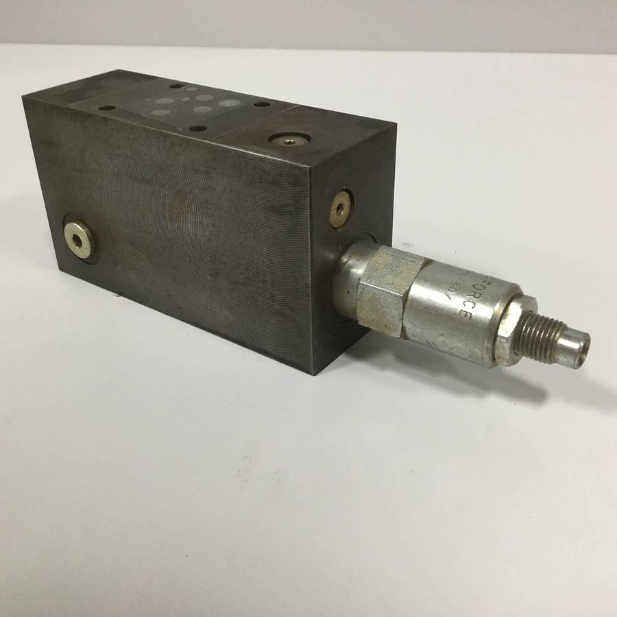 Used REXROTH Hydraulic Valve Manifold Sandwich Plate R978917495 USED