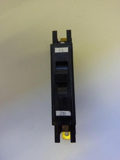 Used SQUARE D 10 Amp Circuit Breaker QOU110 Used