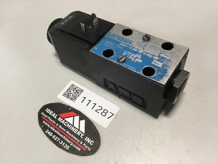 Used VICKERS Valve DG4V-3-2A-M-U-H7-60 #111287