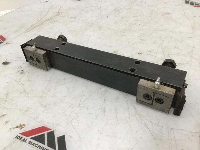 Used CINCINNATI MILACRON Platen Shoe 5042895 Used