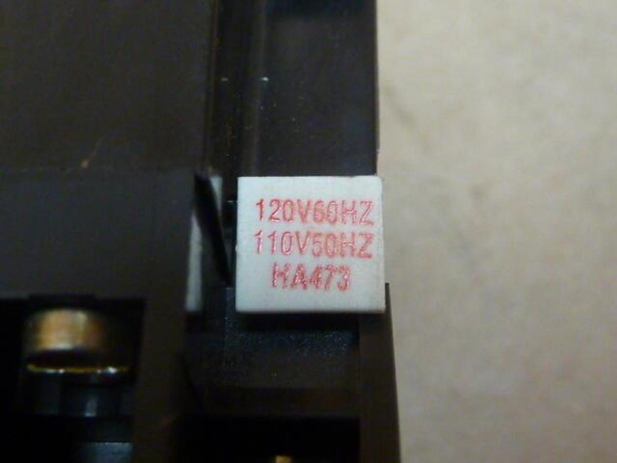 Used ALLEN BRADLEY Contactor 100-A09ND3 SER B Used