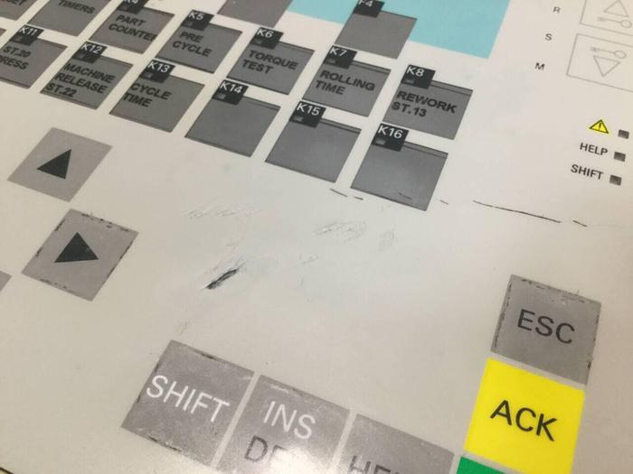Used SIEMENS Operator Panel 6ES7633-2BF02-0AE3 Used