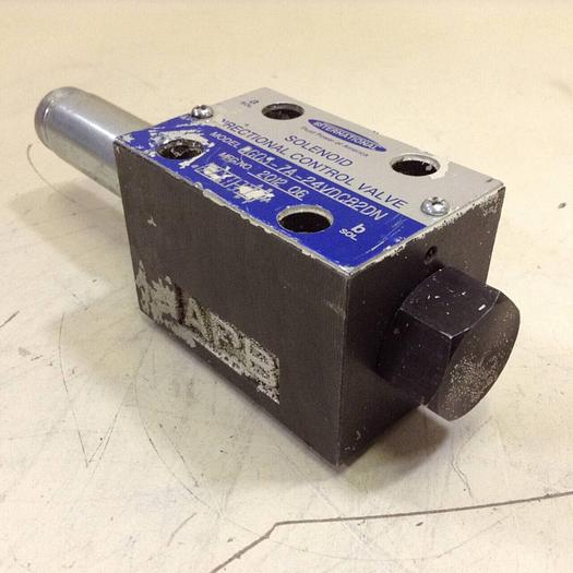 Used INTERNATIONAL Solenoid Directional Control Valve DG03-7A-24VDC82DN #88848