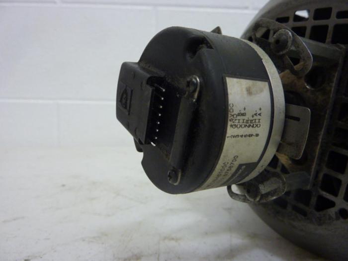 Used SEW EURODRIVE 1 HP Gear Motor DFT80N4BM1HR Used