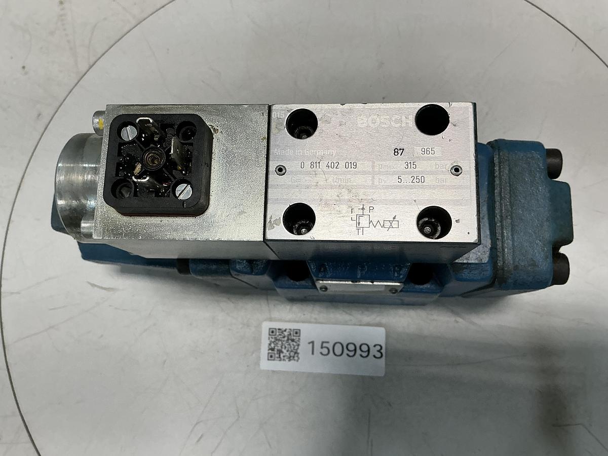 Used BOSCH 0 811 402 019