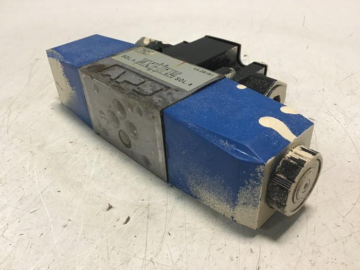 Used VICKERS Directional Control Valve DG4V37CMP2B750 #137314