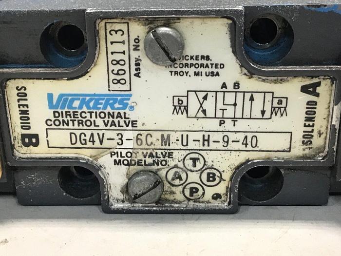 Used VICKERS Valve DG4V-3-6C-M-U-H-9-40 #132068