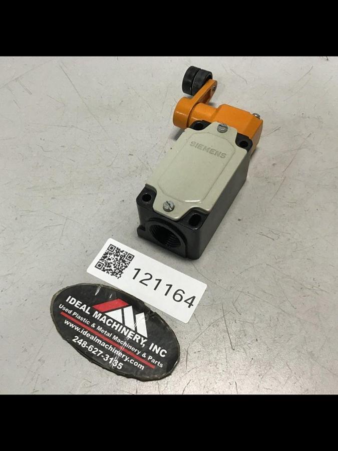 Used SIEMENS Limit Switch3 3SE3 120-1GW-Z USED