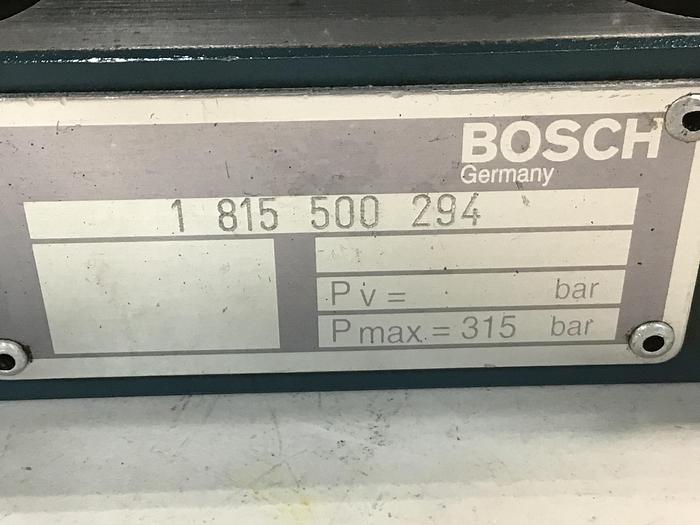 Used BOSCH Valve 0 811 104 111 Used #144812
