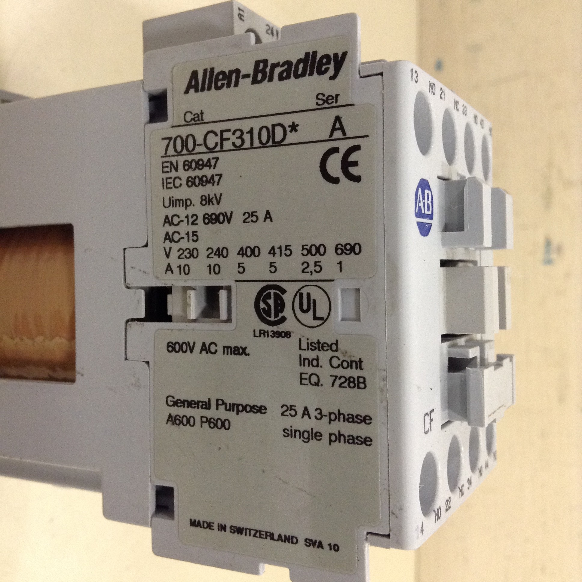 Used ALLEN BRADLEY Control Relay 700-CF310D SER A USED