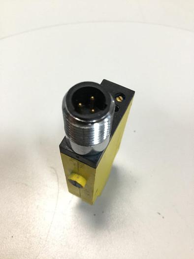 Used BANNER ENGINEERING Photoelectric Sensor SM2A31RQD #104421