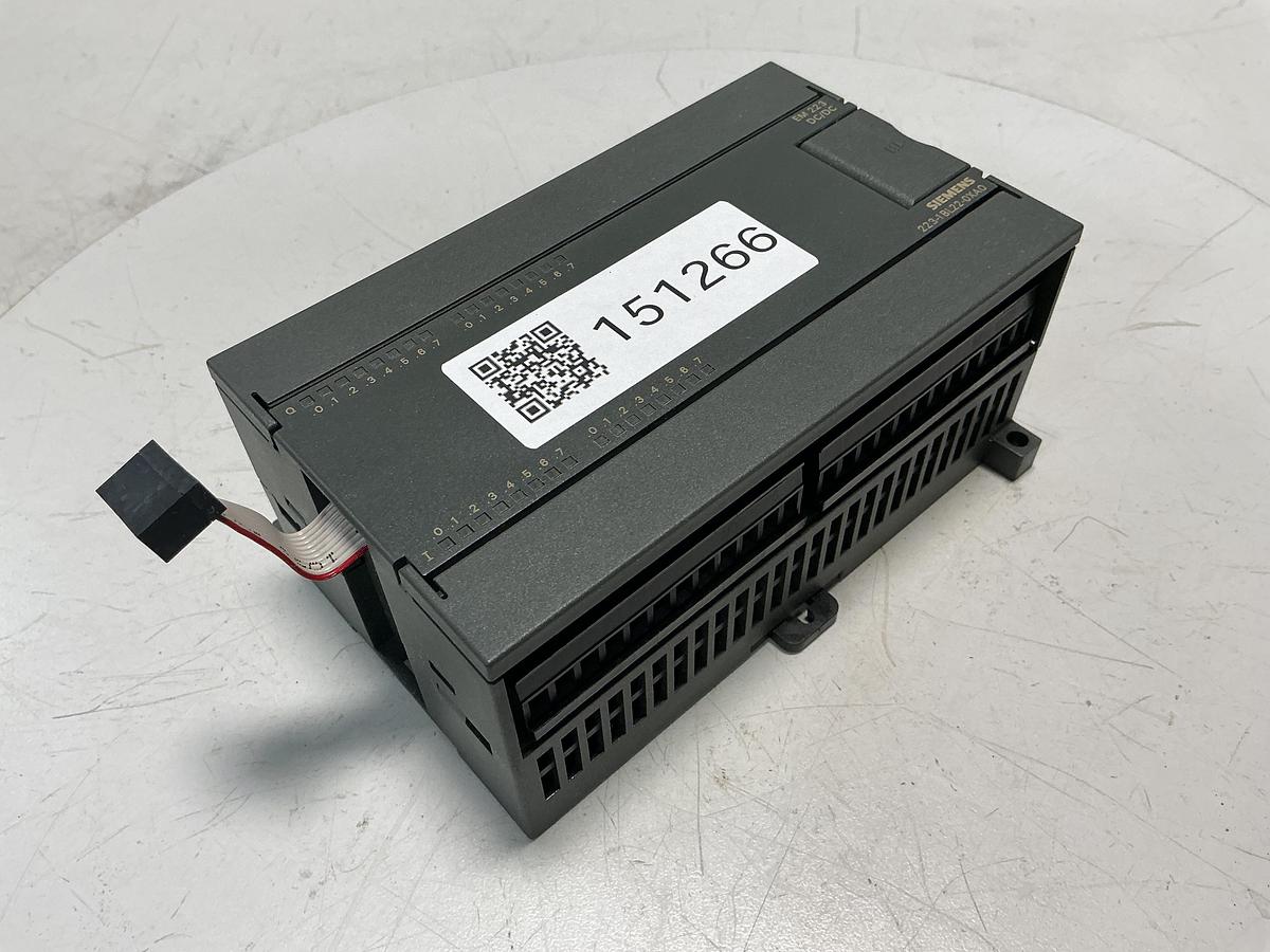 Used SIEMENS 6ES7 223-1BL22-0XA0